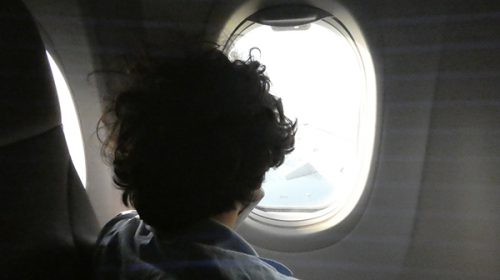 Are children allowed to travel alone?
