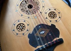 About the millennia-old musical tradition of the Arabic oud